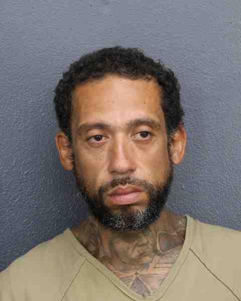 Booking photo for MARTINEZ, SARAEL
