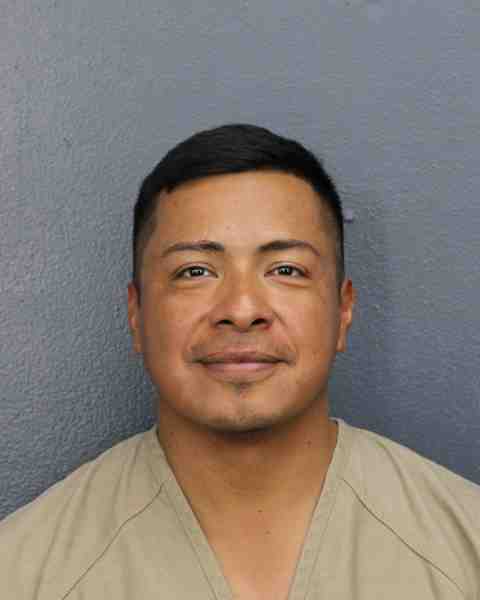 Booking photo for RAYMUNDO LUCAS, KENET