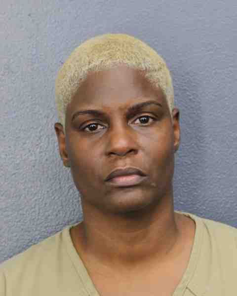 Booking photo for DAVIS, GLENDA