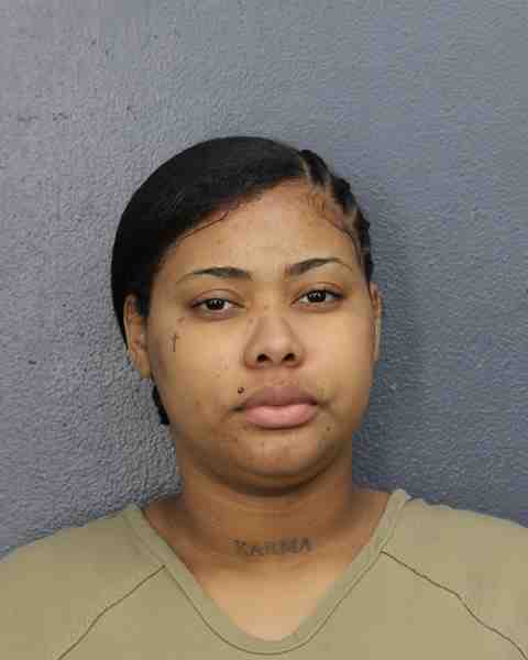 Booking photo for PACHECO-LEITON, YENIRE